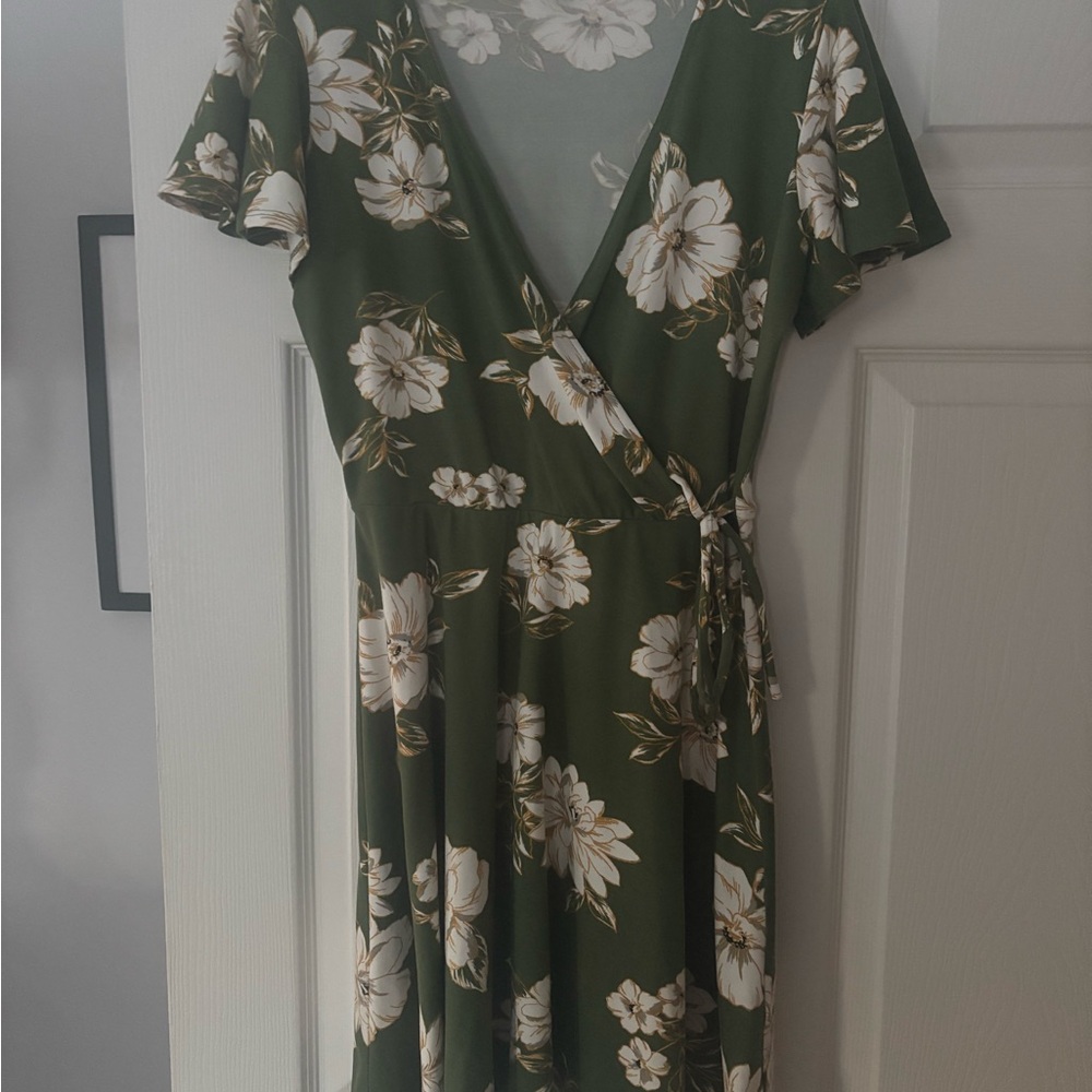Floral Wrap Dress in Green